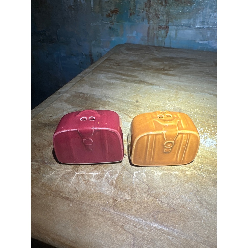 Vintage Suitcase Salt and Pepper Shakers Ceramic Luggage Travel Red Orange Set